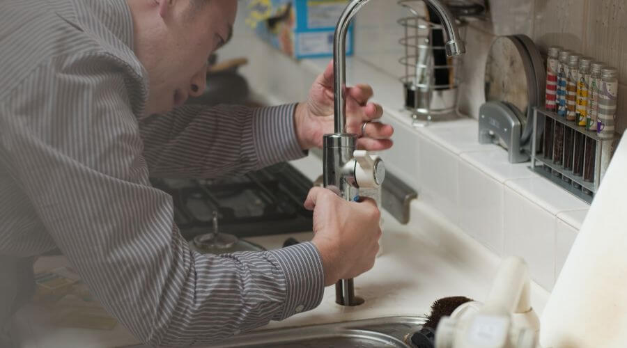 Professional expert plumbing services in Grovertown, IN